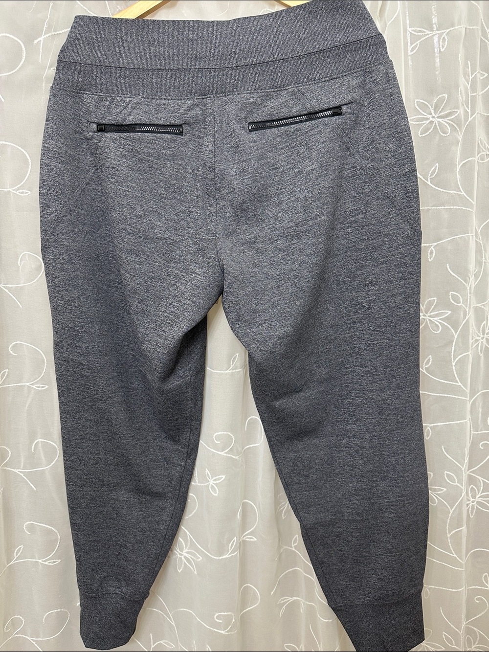 Athleta Heather Charcoal Active Joggers - Picture 2 of 7